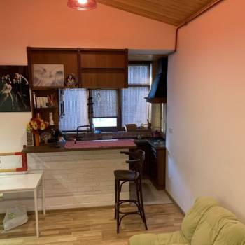 Сдается 1-комнатная квартира, 65 м²