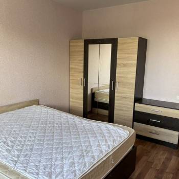 Сдается 2-х комнатная квартира, 70 м²