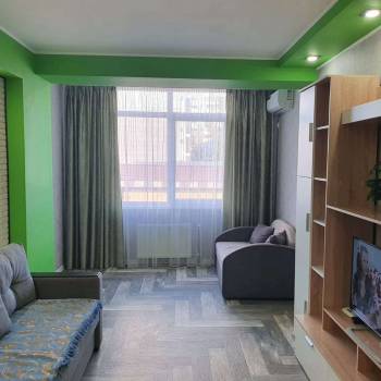 Сдается 1-комнатная квартира, 45 м²