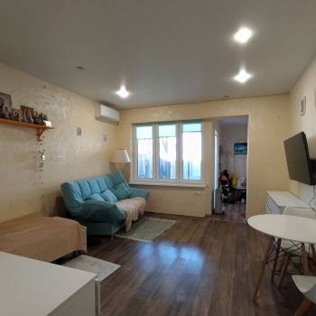 Продается 1-комнатная квартира, 30 м²