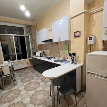 Сдается 1-комнатная квартира, 45 м²