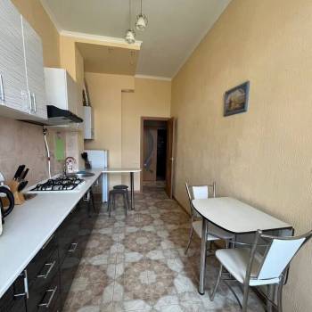 Сдается 1-комнатная квартира, 45 м²