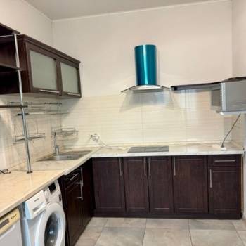 Сдается 1-комнатная квартира, 55,2 м²