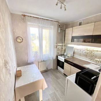 Продается 3-х комнатная квартира, 62 м²