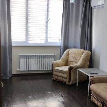 Сдается 1-комнатная квартира, 40 м²