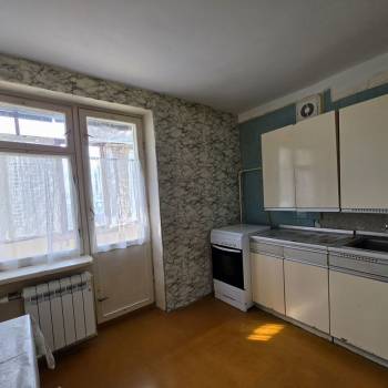 Продается 1-комнатная квартира, 49,4 м²
