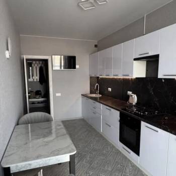 Сдается 1-комнатная квартира, 43,3 м²