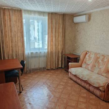 Сдается 1-комнатная квартира, 37 м²