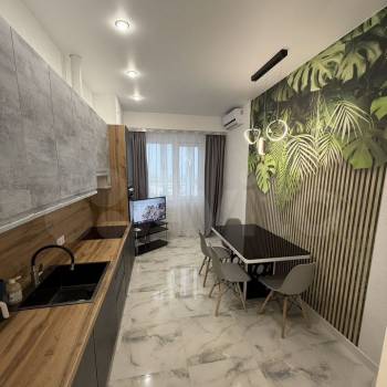 Сдается 2-х комнатная квартира, 65 м²