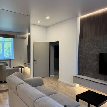 Сдается 2-х комнатная квартира, 62 м²