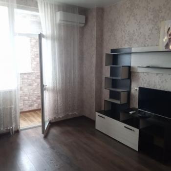 Сдается 1-комнатная квартира, 39 м²