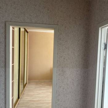 Продается 1-комнатная квартира, 42 м²
