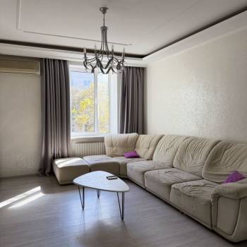 Сдается Многокомнатная квартира, 68 м²