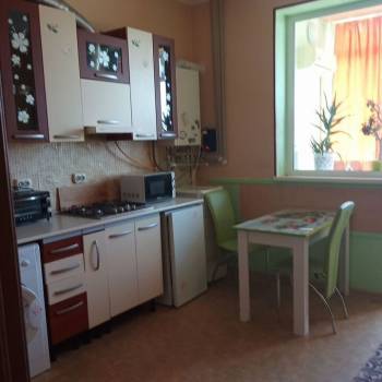 Продается 1-комнатная квартира, 50 м²