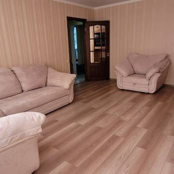 Сдается 1-комнатная квартира, 52 м²