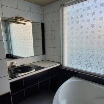 Сдается 1-комнатная квартира, 52 м²