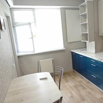 Сдается 1-комнатная квартира, 37 м²