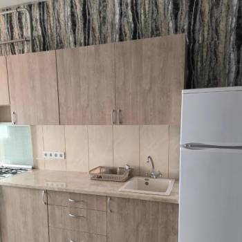 Сдается 1-комнатная квартира, 35 м²