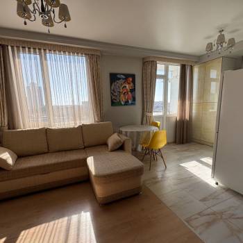 Сдается 1-комнатная квартира, 38 м²