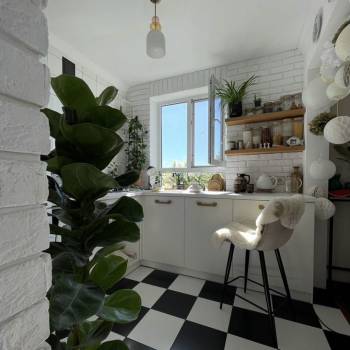 Продается 1-комнатная квартира, 32 м²
