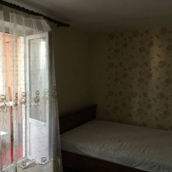 Продается 1-комнатная квартира, 35 м²