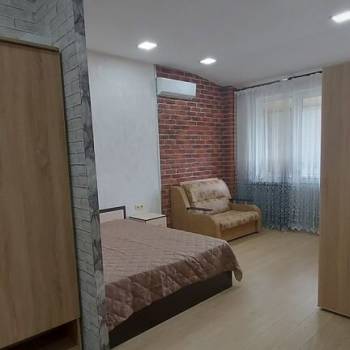 Сдается 1-комнатная квартира, 37 м²
