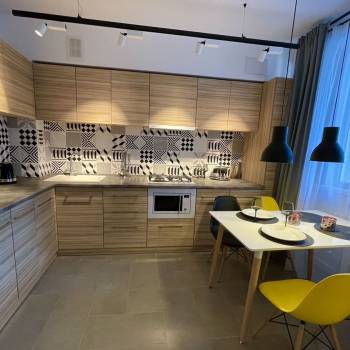 Сдается 1-комнатная квартира, 63,9 м²