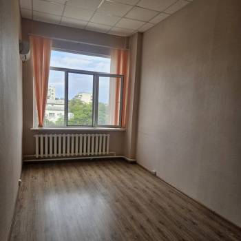 Сдается Нежилое помещение, 18 м²