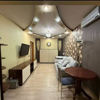Сдается 2-х комнатная квартира, 53 м²
