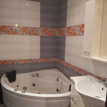 Сдается 2-х комнатная квартира, 55 м²