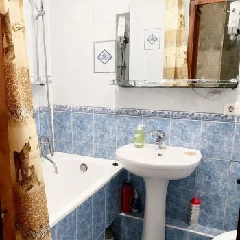 Сдается 2-х комнатная квартира, 42 м²