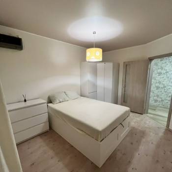 Сдается 1-комнатная квартира, 41 м²
