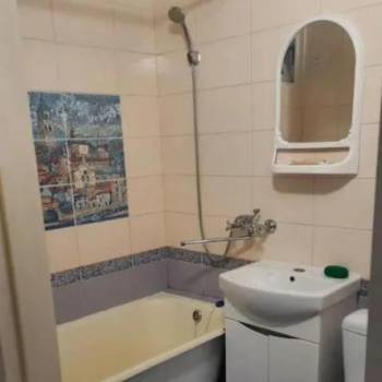 Продается 1-комнатная квартира, 32 м²