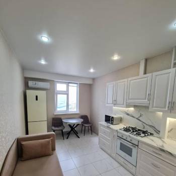 Сдается 2-х комнатная квартира, 61 м²