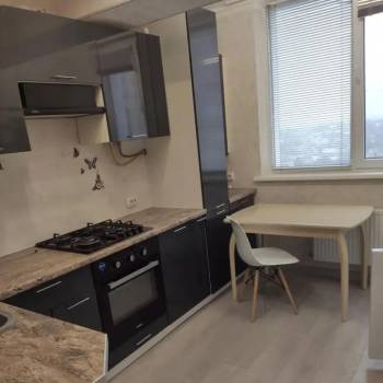 Сдается 1-комнатная квартира, 39 м²
