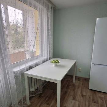 Сдается 1-комнатная квартира, 39 м²