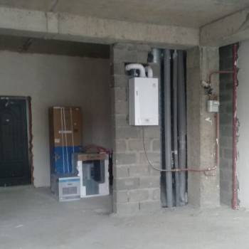 Продается 1-комнатная квартира, 70,1 м²