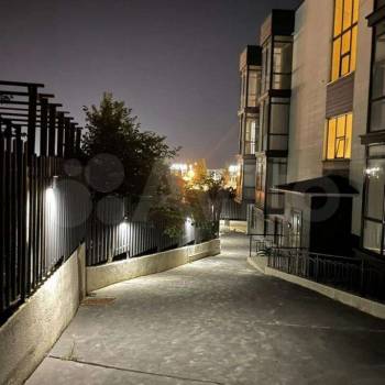 Продается 1-комнатная квартира, 40 м²