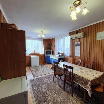 Продается Дом, 300 м²