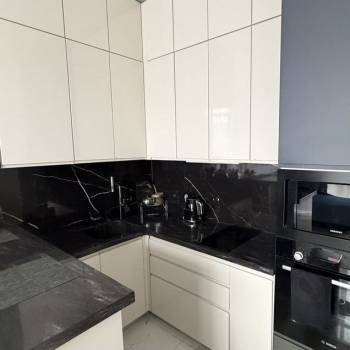 Продается 3-х комнатная квартира, 61 м²