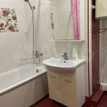 Продается 2-х комнатная квартира, 42 м²