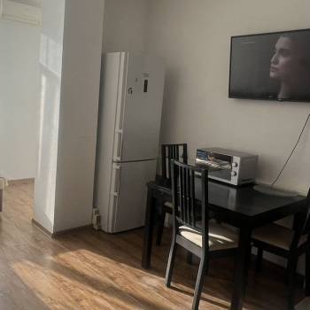 Сдается 1-комнатная квартира, 39 м²