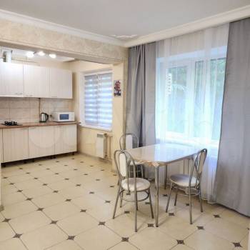 Сдается 2-х комнатная квартира, 53 м²