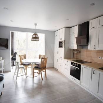 Сдается 2-х комнатная квартира, 64 м²