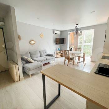 Сдается 2-х комнатная квартира, 64 м²