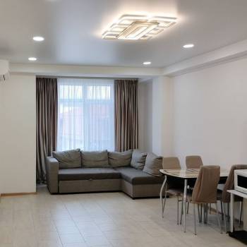 Сдается 1-комнатная квартира, 43 м²