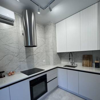 Сдается 1-комнатная квартира, 42 м²