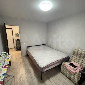 Сдается 1-комнатная квартира, 38 м²