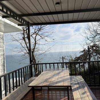 Продается 1-комнатная квартира, 42 м²