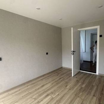 Продается 1-комнатная квартира, 14 м²